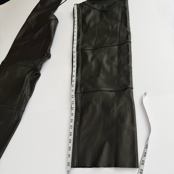 Men’s Genuine Harley Davidson USA Made Leather Chaps Size Large - Picture 7 of 16